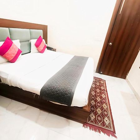 Hotel Shiva International Near By Igi Airport Νέο Δελχί Εξωτερικό φωτογραφία