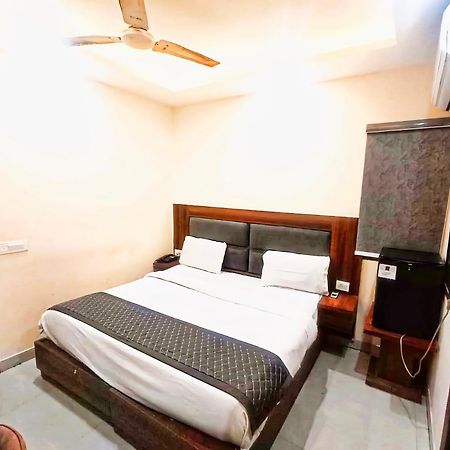Hotel Shiva International Near By Igi Airport Νέο Δελχί Εξωτερικό φωτογραφία