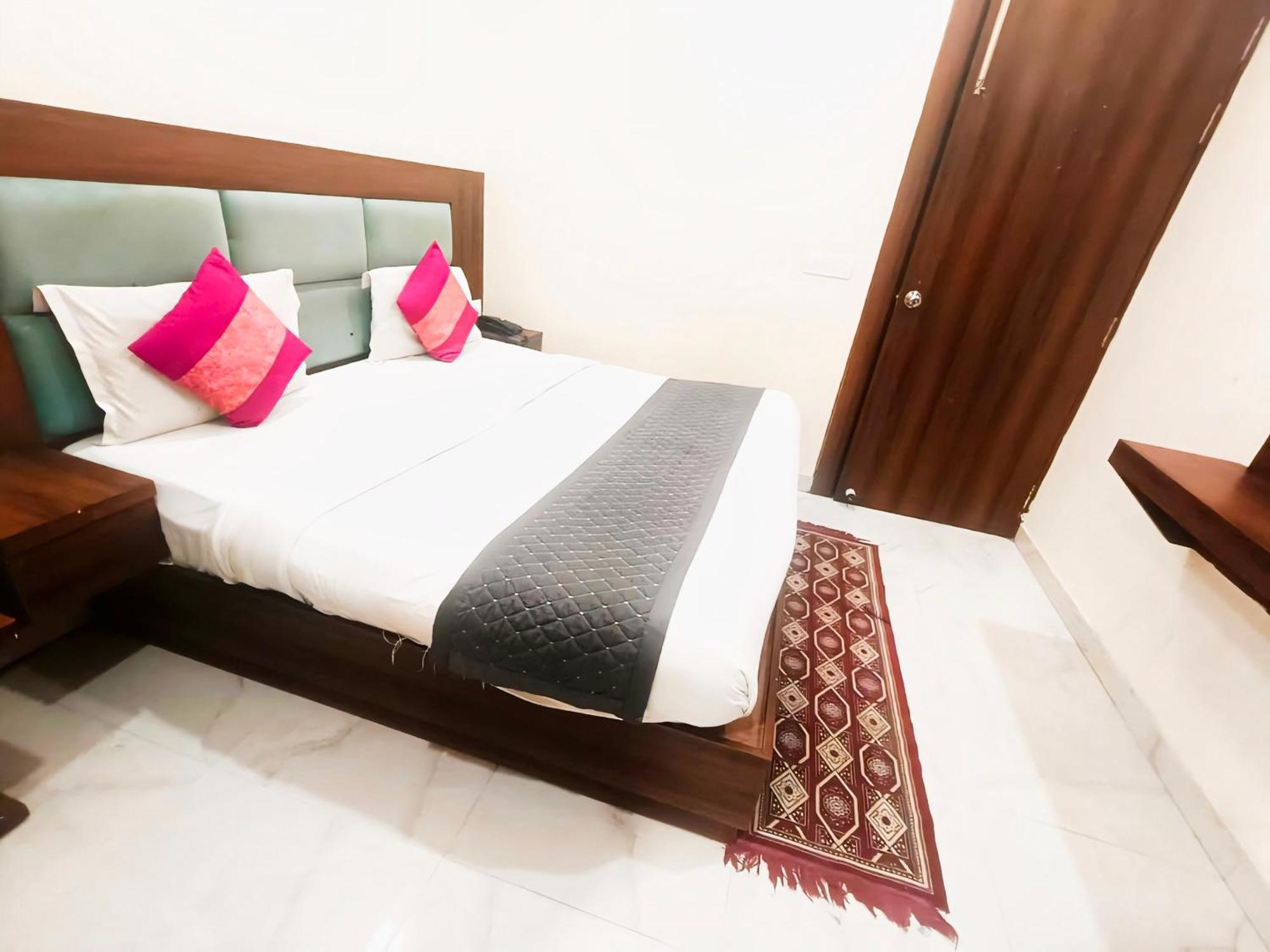 Hotel Shiva International Near By Igi Airport Νέο Δελχί Εξωτερικό φωτογραφία